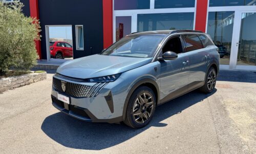 Peugeot 5008 Hybrid 145 e-DCS6 GT 7 Posti